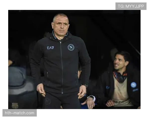 官方：那不勒斯主帅卡尔佐纳赛季结束后离任，俱乐部开始选帅